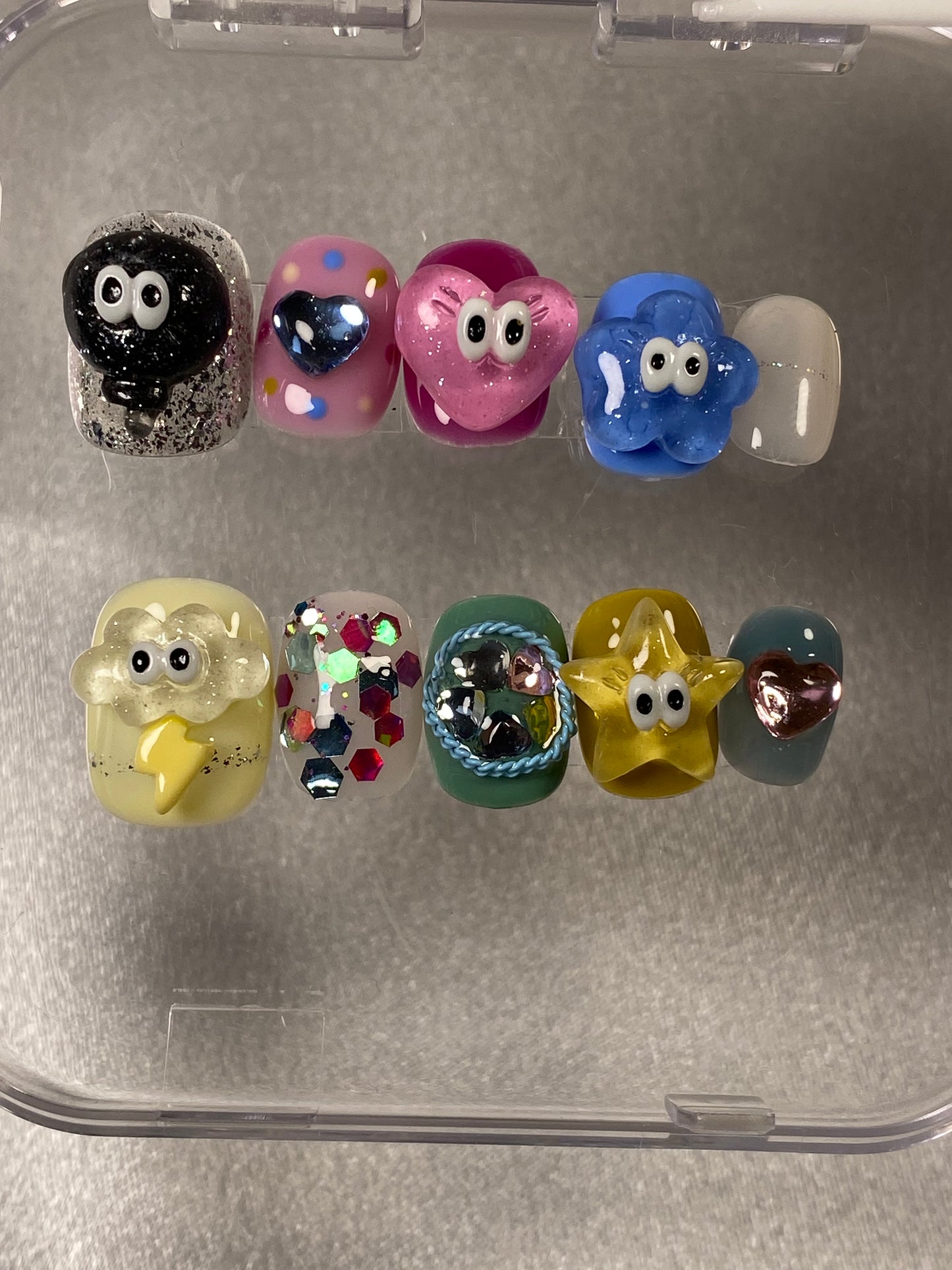 hand made press on nails Short cartoon type false nail