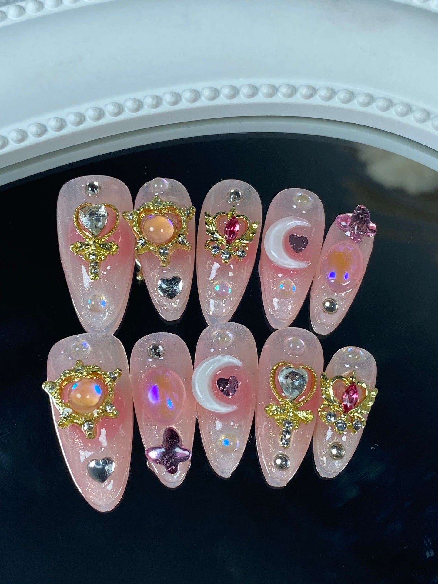 E hand made press on nails almond shape sailor moon fake nails
