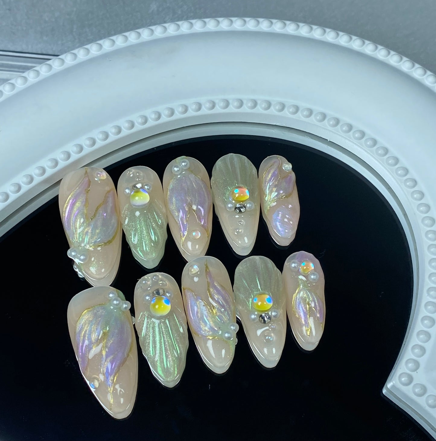Almond press on nails High quality handmade wearable nails,can reusable hot shiny diamond
