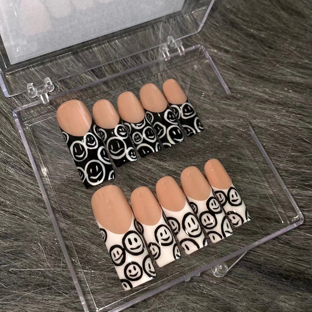 Square press on nails smile face hot sexy girls fake nails