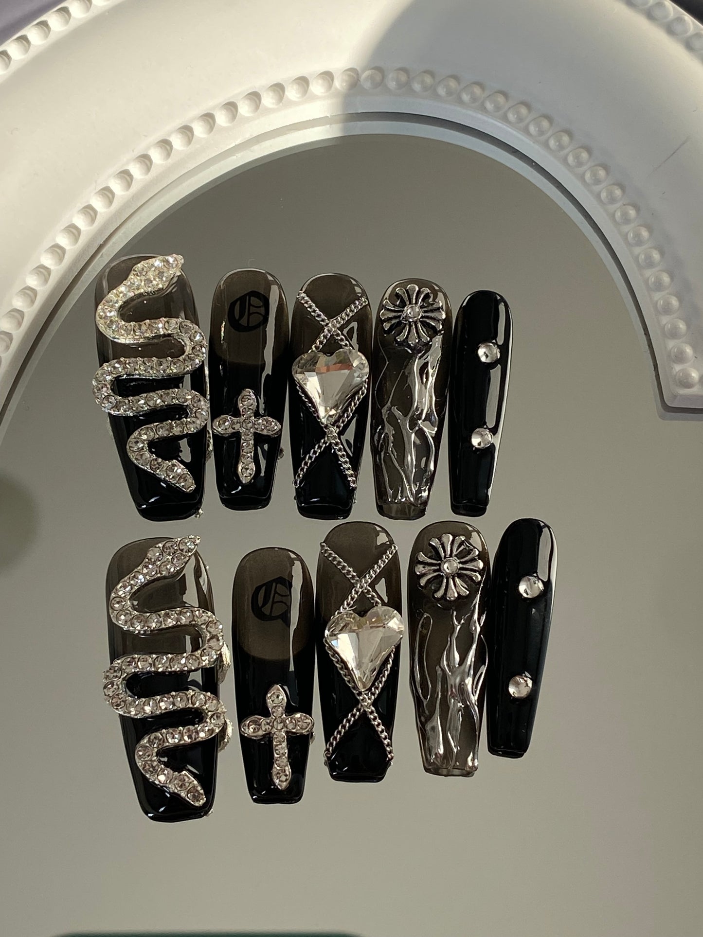 press on nails High quality handmade wearable nails,can reusable hot shiny diamond long fake nails