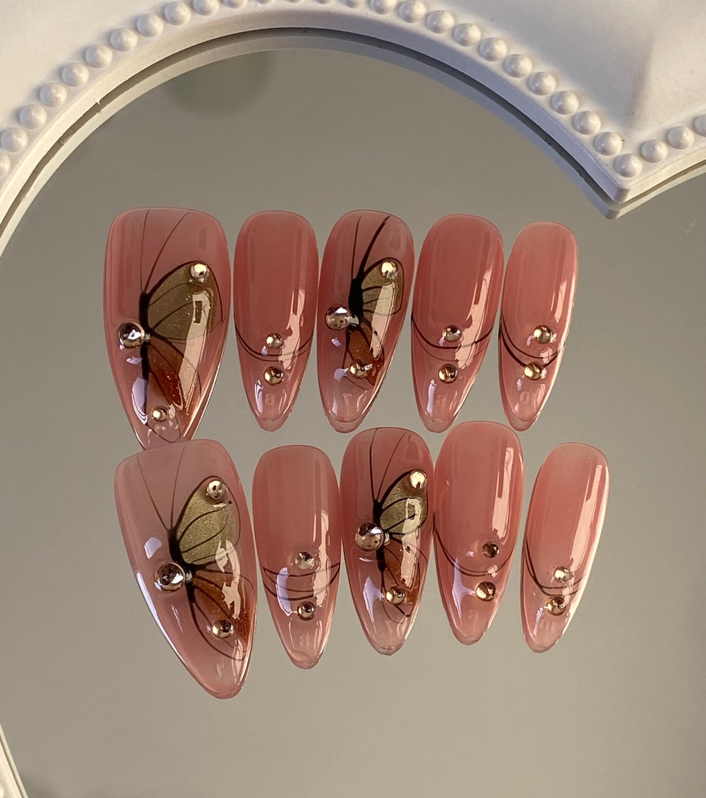 Almond hand made press on nails  sweet cool hand painted Butterfly   Glossy fake nail